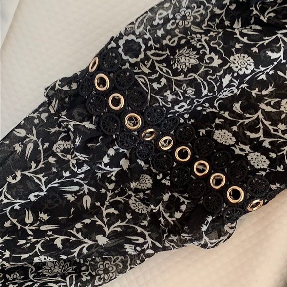 Misa Los Angeles shoulder cutout blouse - Picture 4 of 8